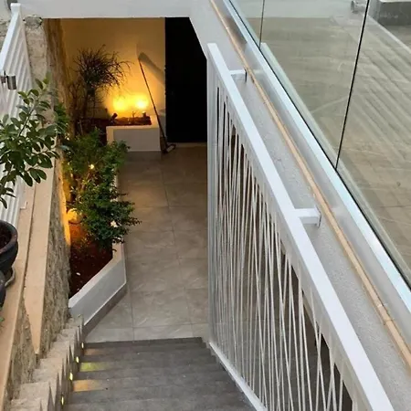Casa vacanze 5 Bedroom Nr Sea, Heated Pool Games