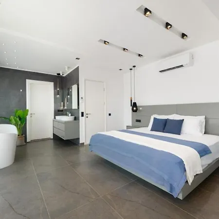 5 Bedroom Nr Sea, Heated Pool Games Nyaraló