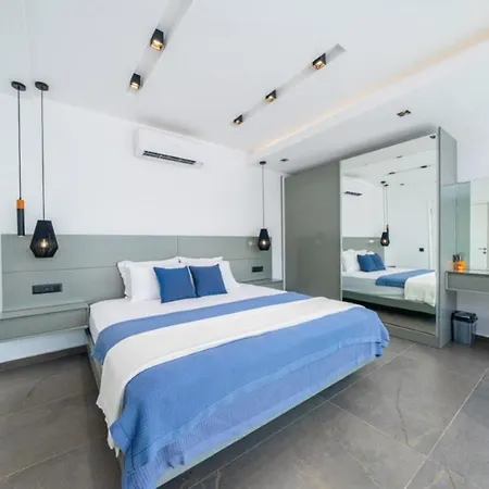 5 Bedroom Nr Sea, Heated Pool Games Nyaraló Kaş