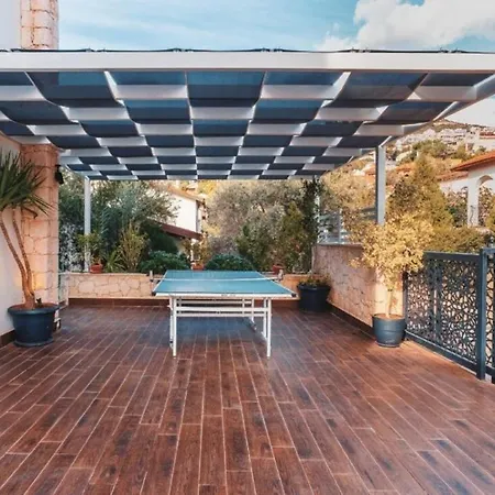5 Bedroom Nr Sea, Heated Pool Games Nyaraló *